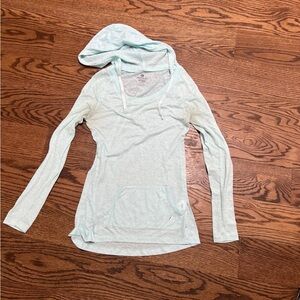❤️3/$20❤️ Small hooded shirt